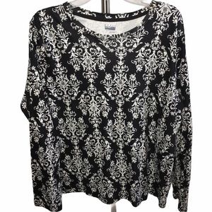 Basic Editions Black & White pattern T-Shirt